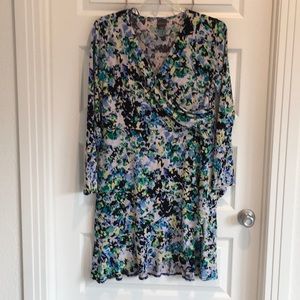 3/$12 COVINGTON wrap style dress.